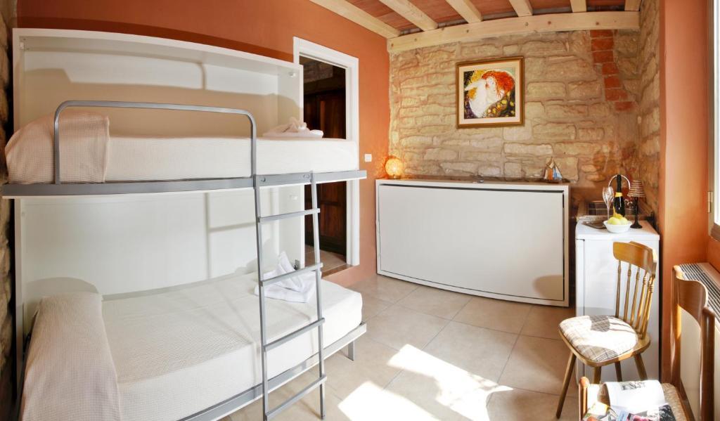 Albergo Garni Orchidea Рива дел Гарда Стая снимка